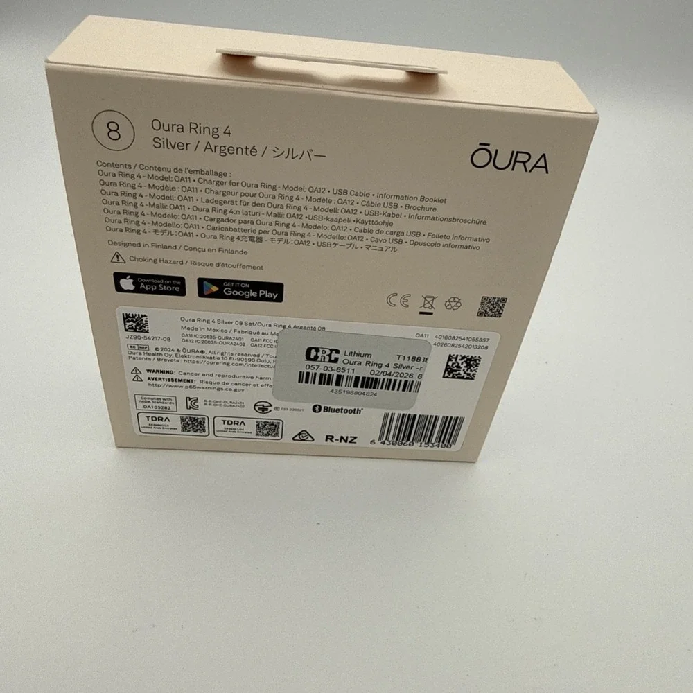 Oura Ring 4 Smart Activity Tracker - Size 8 Silver